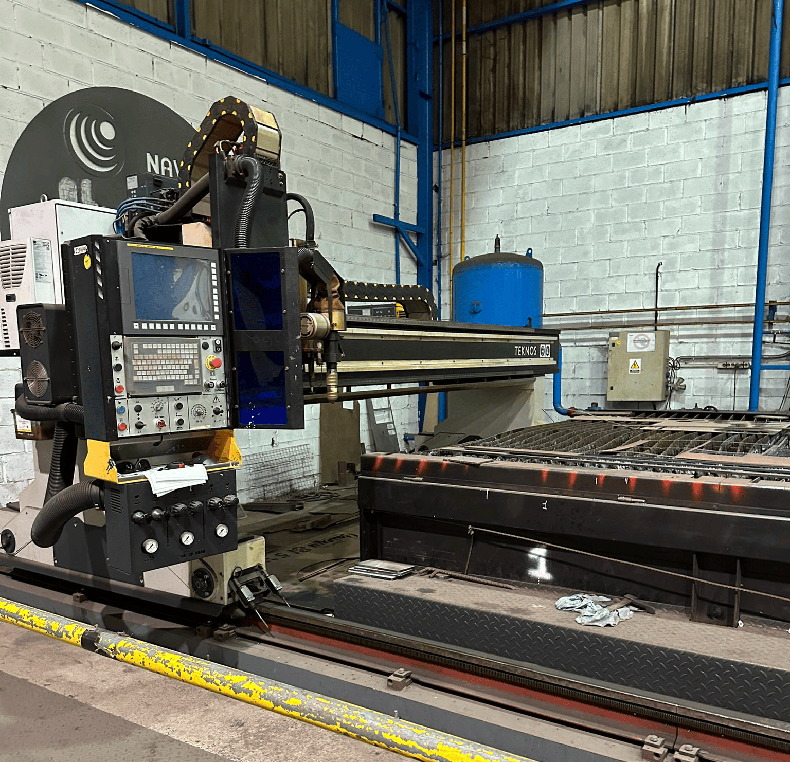 Máquina de ocasión para corte por plasma y oxicorte Tecoi TEKNOS